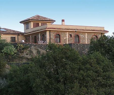 Il Poggio Country Resort Graniti Exterior photo